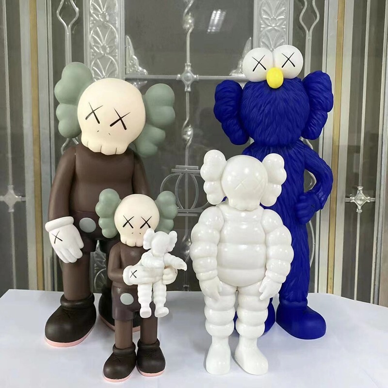 Kawsゴマ街公仔客間高級贅沢ファッション暴力熊のテーブルの置物手でアニメの家庭プレゼントをします。|undefined
