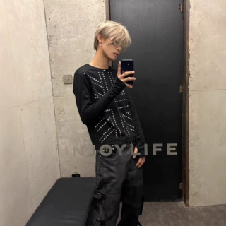 亚文化黑色正肩弹力t恤男春季铆钉长袖打底衫复古高街视觉系上衣