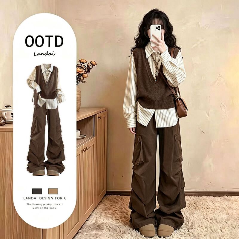 Midwestern travel outfit: Maillard wasteland style polo collar top, early autumn hot girl western workwear suit pants Midwestern travel outfit: Maillard wasteland style polo collar top, early autumn hot girl western workwear suit pants