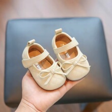 小宝宝公主鞋春秋季软底婴儿鞋女宝学步鞋1一3岁软皮女童鞋子单鞋