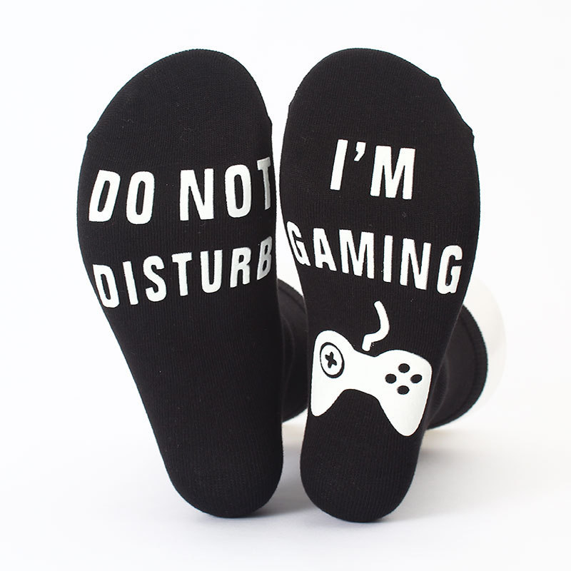 Cross-border Amazon cotton tube socks foot letters non-slip dispensing floor socks for men and women game socks