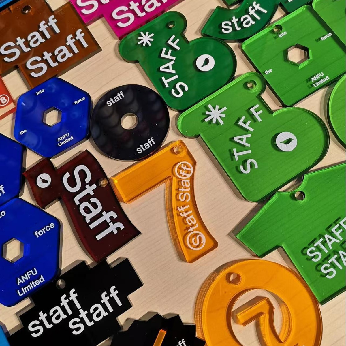 彩色半亚克力板 雕刻热弯亚克力板加工UV印刷半透明有机玻璃板