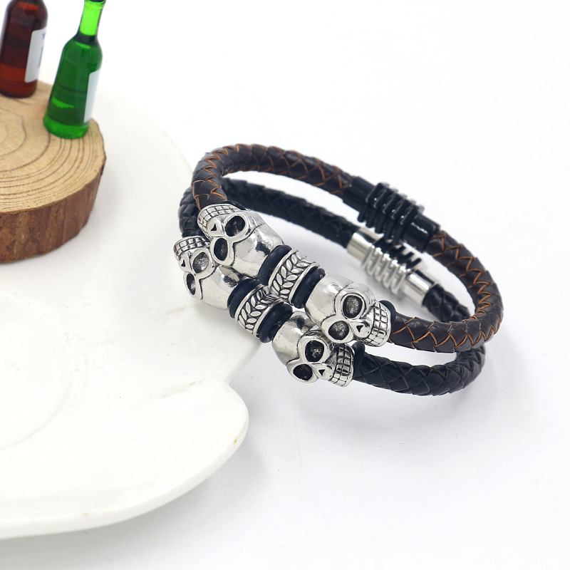 Skull Pattern Men'S Gender Punk Skull Alloy Cowhide String Plating Halloween Men'S Bracelets Men Cord & Leather Bracelets