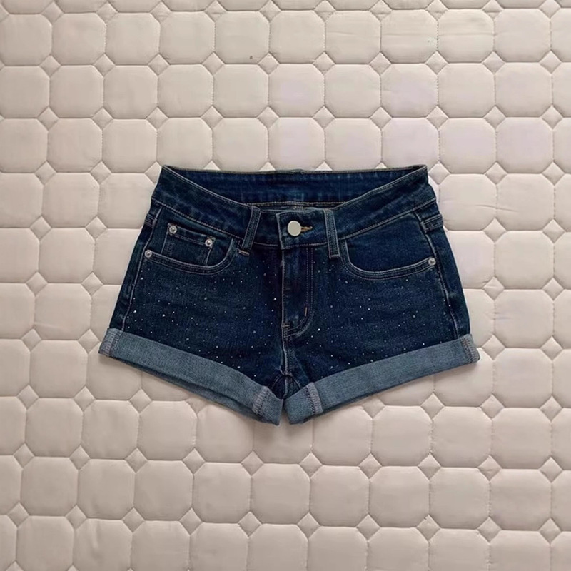 Plus Size Fat mm Sexy Hot Pants with Rhinestone Rolled Hem Denim Shorts for Women Summer New Sexy Low Waist A-Line Hip Hot Pants Plus Size Fat mm Sexy Hot Pants with Rhinestone Rolled Hem Denim Shorts for Women Summer New Sexy Low Waist A-Line Hip Hot Pants