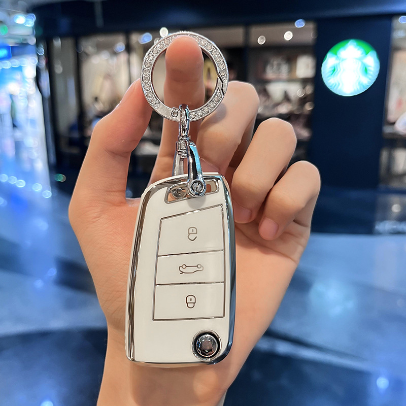 Suitable for 17 Volkswagen passat key case Old 18 passat car protective case buckle men's high-end women