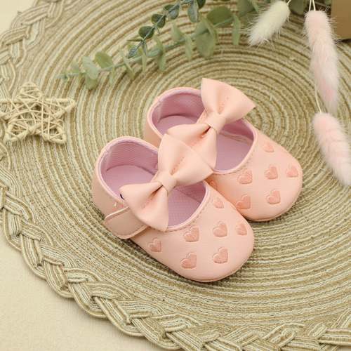Bestselling baby walkers for spring and autumn, soft soles for girls, 0-1 year old children's shoes with bow princess style, magic sticker baby shoes