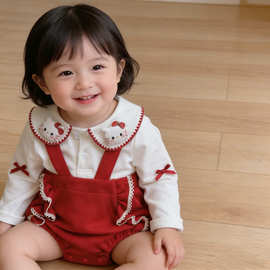 2026秋装婴幼衣服女宝宝满月周岁猫咪红色背带包屁套装长袖上衣两