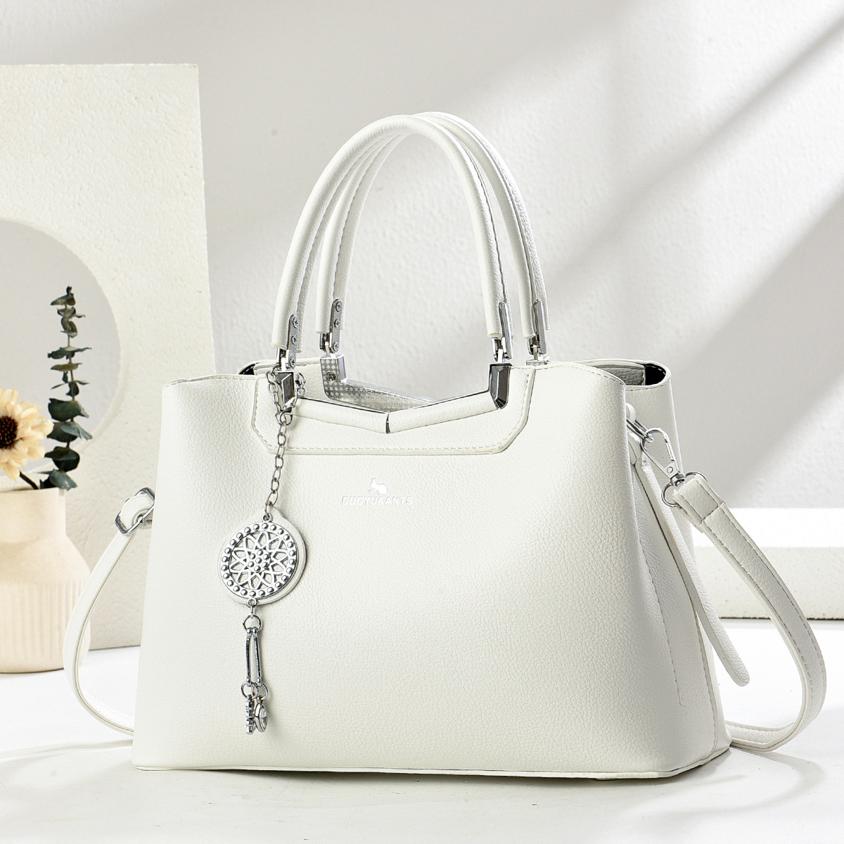 Fabricantes de bolsos de mujer moda todo fósforo comercio exterior nuevo bolso simple de gran capacidad bolso de hombro bolso de mensajero de tendencia coreana