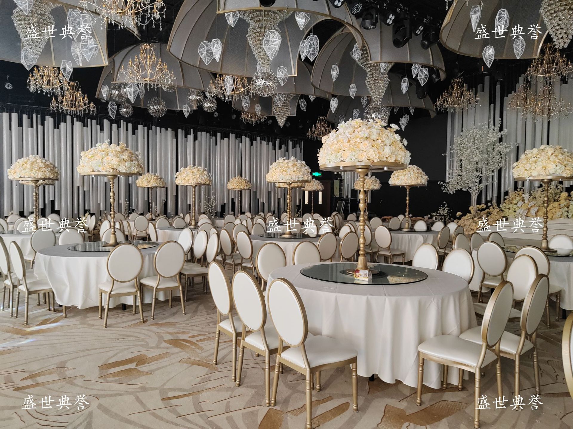 Taizhou hotel de cinco estrellas banquete mesa y silla restaurante banquete de boda plegable silla trasera redonda de comercio exterior boda tema silla de sol pic 29
