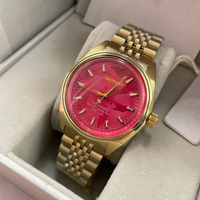 Empress of the West Watch for Women, New Model in Rose Red and Crushed Ice Blue, with a Small Dial, Quartz Steel Band, Women's Watch for Dropshipping