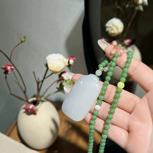Jin Yutang Xinjiang Hotan Jade Banshan and Banshui Ping An Brand 47/26/13 Jasper Bead Chain
