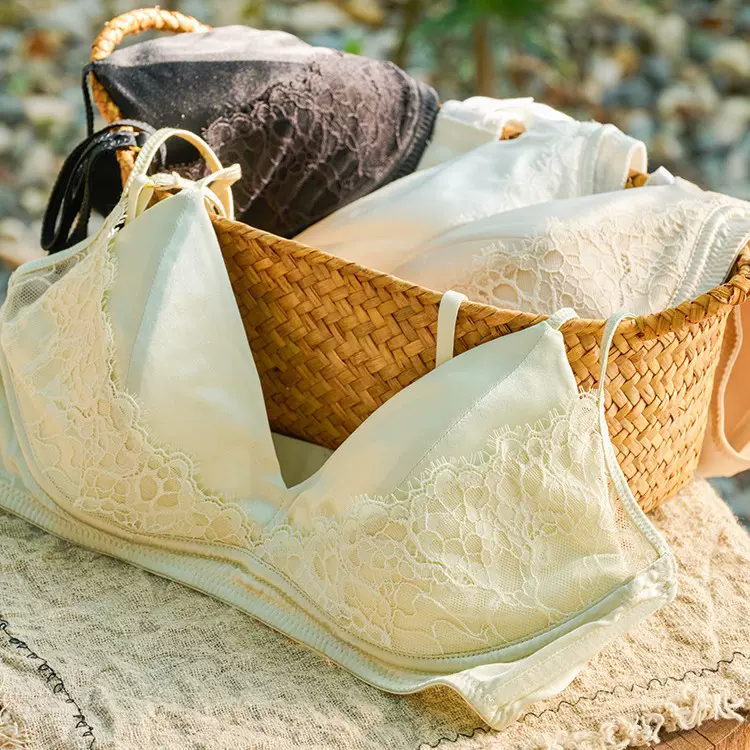 真丝超薄三角杯内衣 桑蚕丝性感蕾丝无钢圈双罩杯文胸