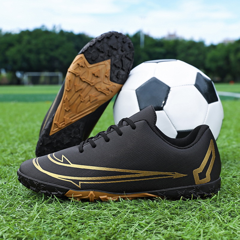Nuevos zapatos de fútbol para niños transfronterizos zapatos de fútbol para hombres estudiantes zapatos de fútbol para mujeres TF zapatos de fútbol para hombres comercio exterior al por mayor