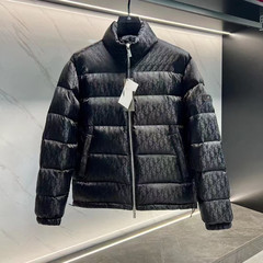 九江羽绒服迪家正确版潮牌秋冬款防风保暖满印暗花羽绒服立领外套