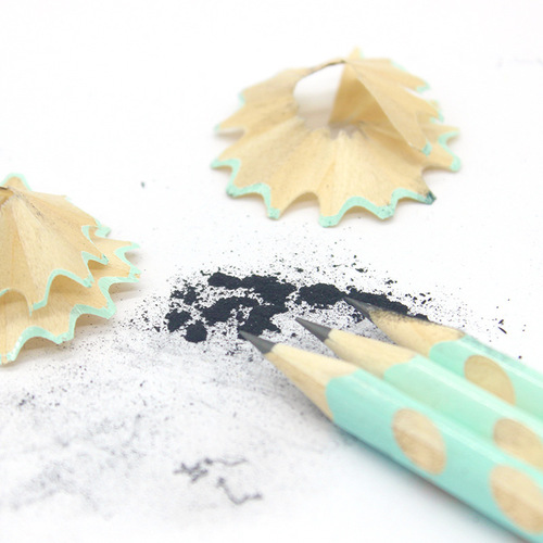 Pencil Wholesale Elementary School Writing Pen Macaron Pencil Triangular Rod HB Hole Pen Learning Stationery Lettering Pencil