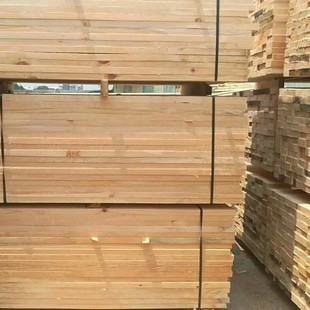 Construction Site Wood Strips 3.4m Construction Engineering Pine Wood Manufacturers Wholesale Cut According to Specifications with Lines on All Sides