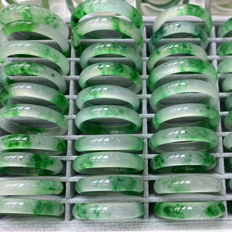 露店模造翡翠珪岩翡翠模造翡翠ブレスレット安い和天翡翠瑪瑙細いストリップドロップシッピング合成翡翠ブレスレット|undefined