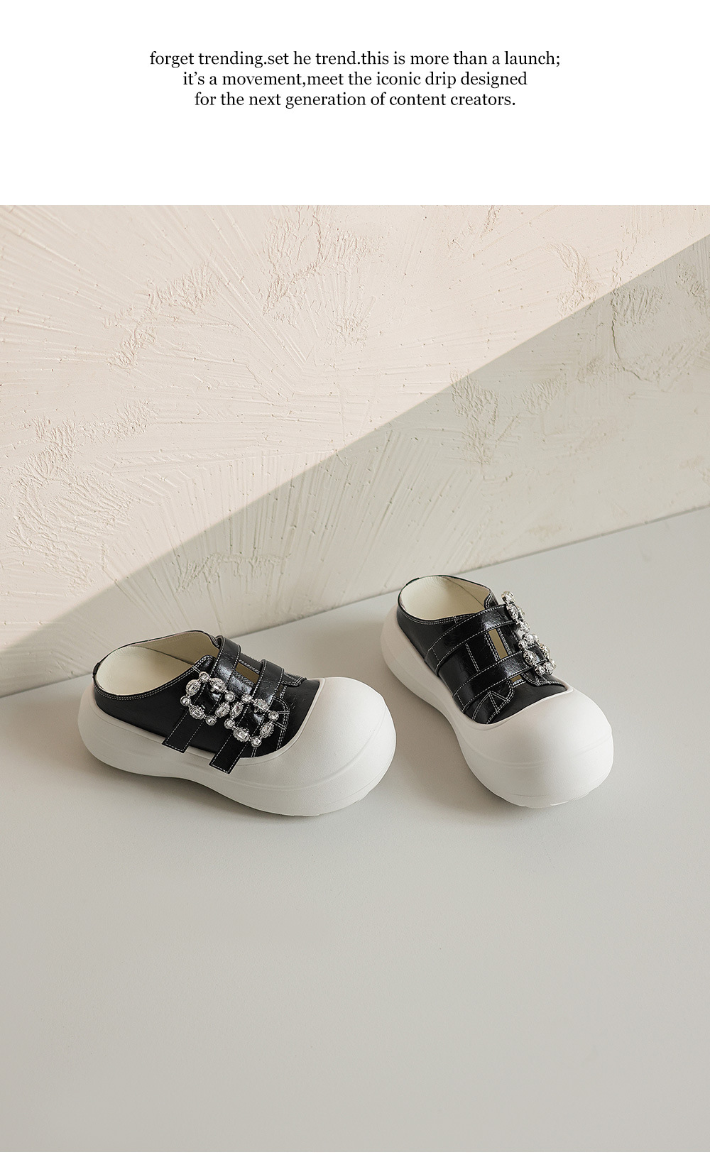 Sandal nữ đế xuồng cao 5 cm mũi vuông đính đá pha lê — màu đen, bạc chi tiết 20