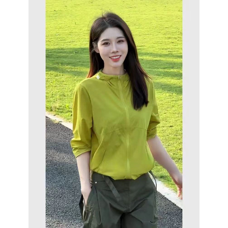 欧货休闲运动套装女2025新款夏季时髦洋气连帽上衣运动服两件套潮|undefined