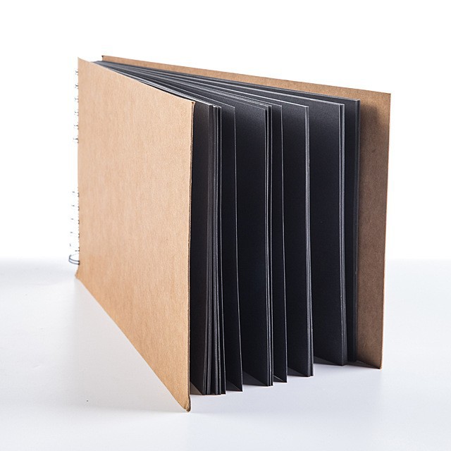 제조 업체 도매 diy 코일 사진 앨범 복고풍 활 리본 크리 에이 티브 수제 붙여 넣기 크래프트 종이 스크랩북