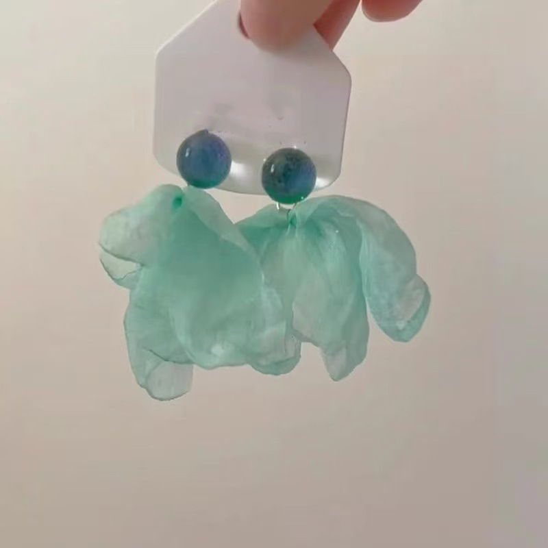 Pendientes de flores de color dopamina Pendientes dulces y frescos de primavera y verano Pendientes pequeños y elegantes de alta gama para mujer