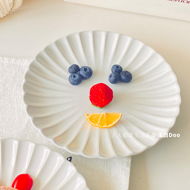 High-value Petal-shaped Plate Ins Ceramic Plate Shallow Plate Household Dish Plate Breakfast Plate Salah Plate Western Food Plate