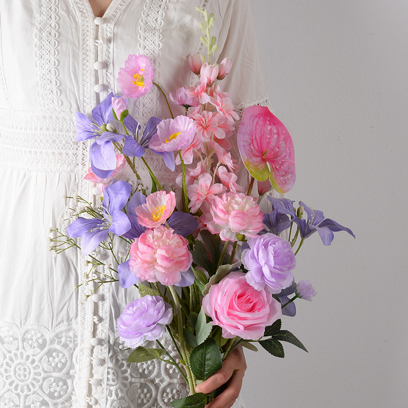 Flores de mano rosa imitación flores imortales ramo de flores regalo de cumpleaños para chicas novia temporada de graduación diseño de fondo