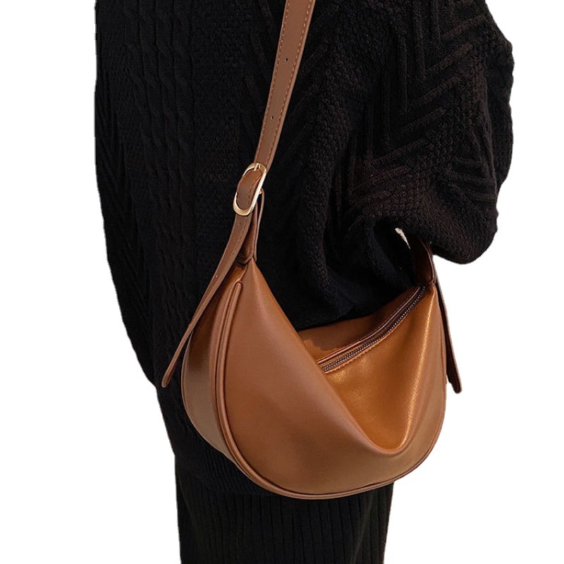 Kreuz weibliche große kapazität 2023 neue nische herbst und winter einzelne schulter kreuz körper knödel tasche,_voghion.com