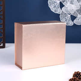 外贸折叠礼盒定 制一片式磁铁盒翻盖书本盒衣服包包化妆品包装盒