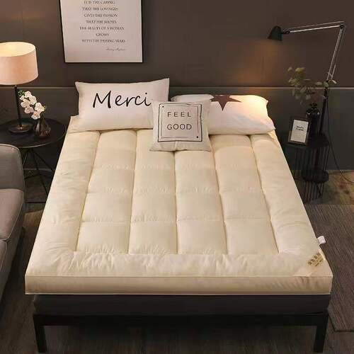 A thickened soft cushioned floor mat that won't sag, foldable futon for home use, suitable for single or double occupancy, student dormitory, children's bed mattress