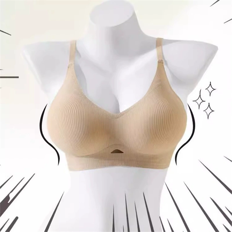 Красное белье, push up бюстер, сексуальные комиксы для кормления, красивый спин