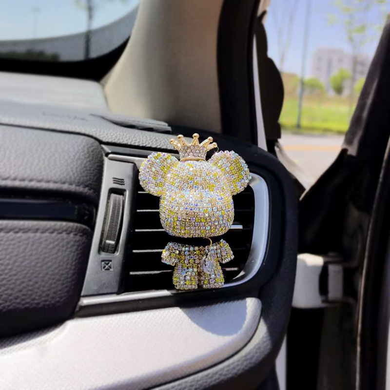 Dibujos animados gran cabeza oso coche aire acondicionado salida de aire decoración coche perfume clip interior accesorios incienso clip aromaterapia hembra diamante
