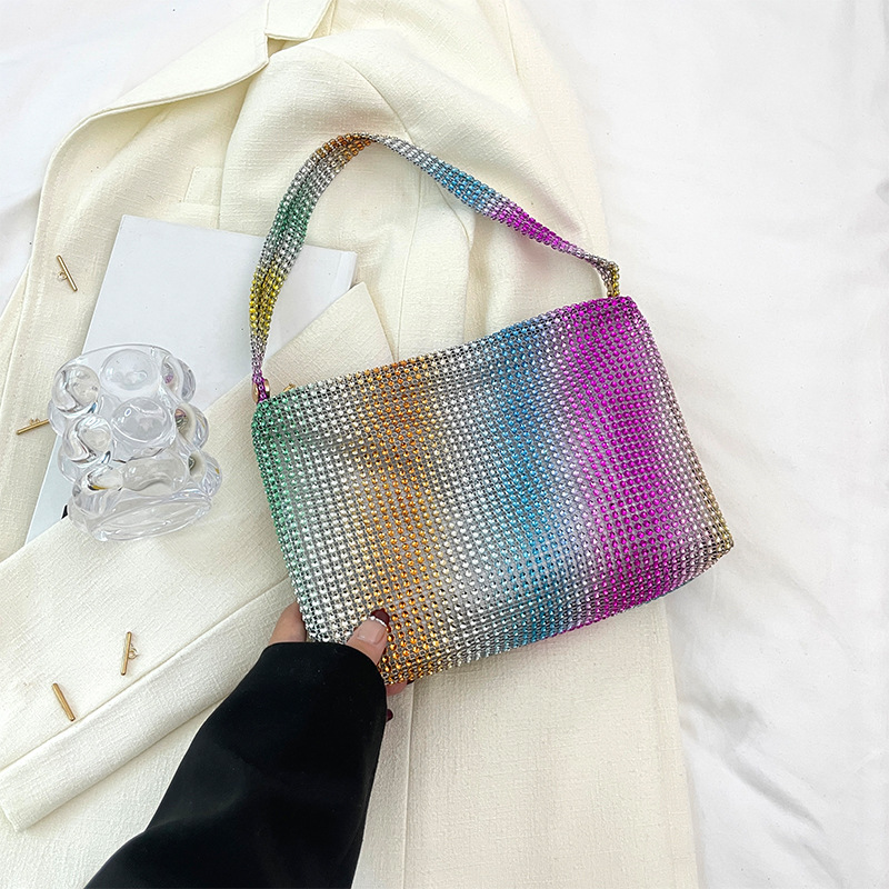 Estilo coreano de moda bolsa de las axilas 2023 verano nuevo bolso de las mujeres rhinestone personalizado bolso colorido estilo occidental bolsa de hombro de la moda