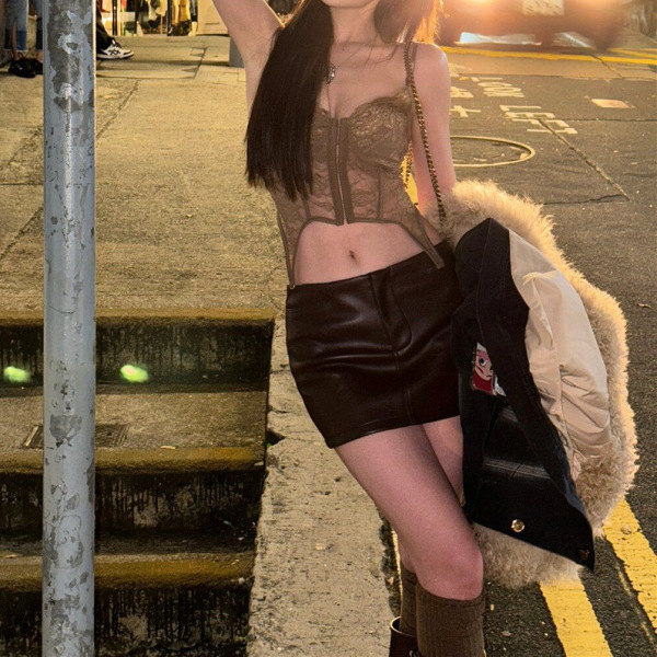 Black polyurethane summer skirt