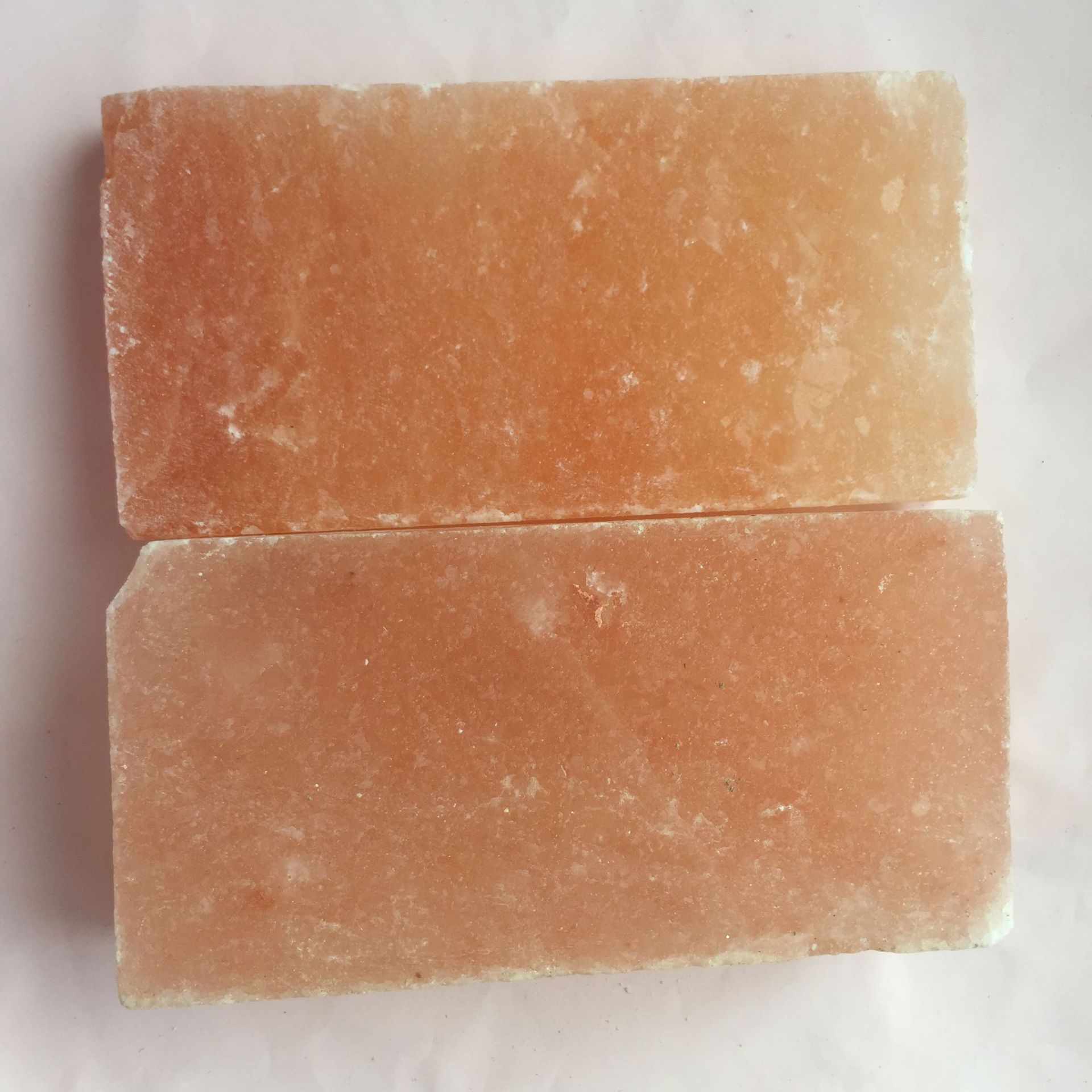 供应装饰用喜马拉雅岩盐块 盐灯 牛羊舔石畜牧盐