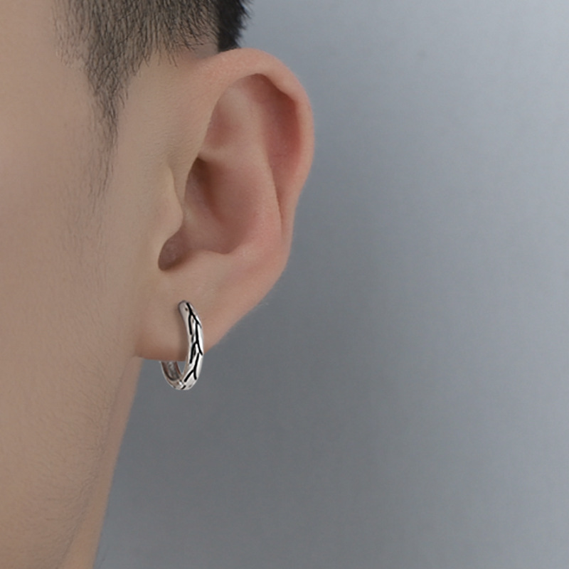 Mens Striped Ear Clips Minimalist Retro Earrings For Men_voghion.com