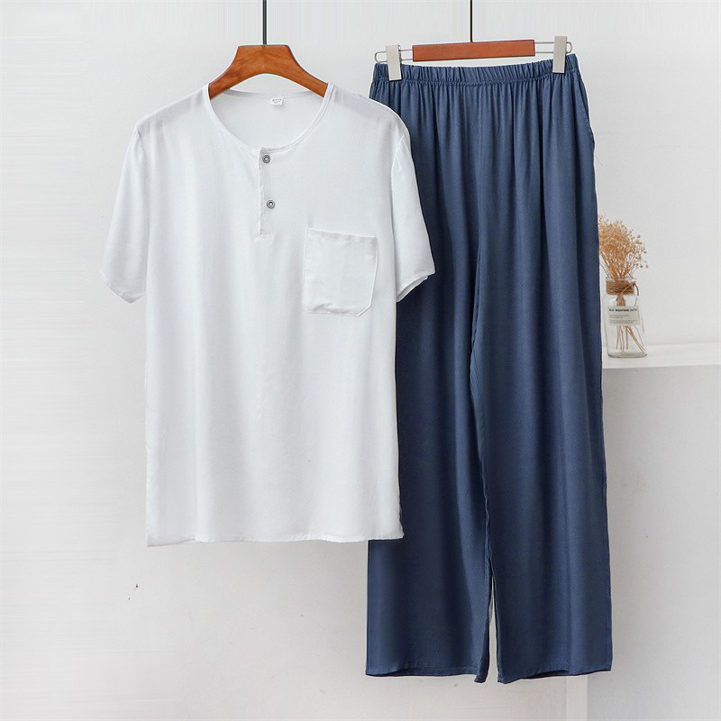 흰색 풀오버 + 회색 파란색 바지