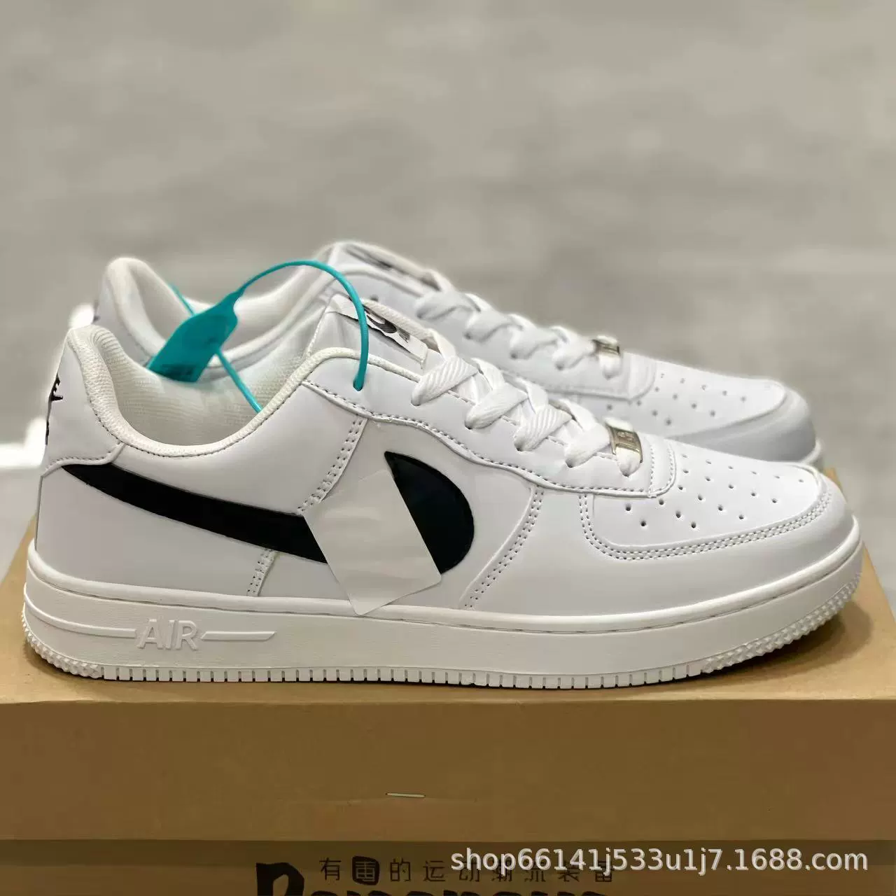 Кроссовки Nike Air Force 1 low, унисекс классические, цвета белый и чёрный, размеры 36–44