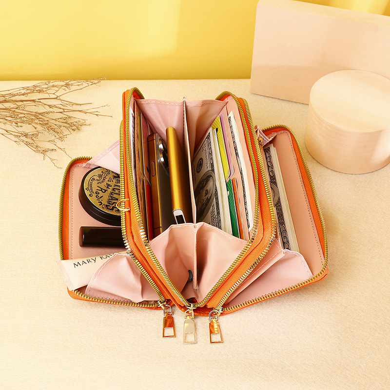 Women's Pu Leather Solid Color Streetwear Square Zipper Phone Wallets display picture 2