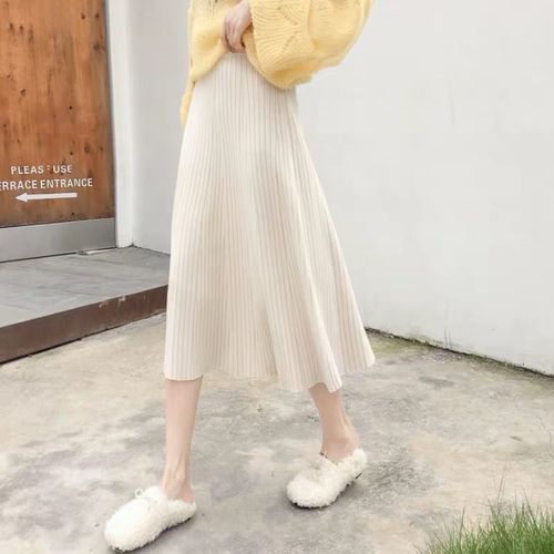 Knitted half skirt for women, autumn and winter long length Korean style high-waisted black pleated skirt with winter woolen skirt