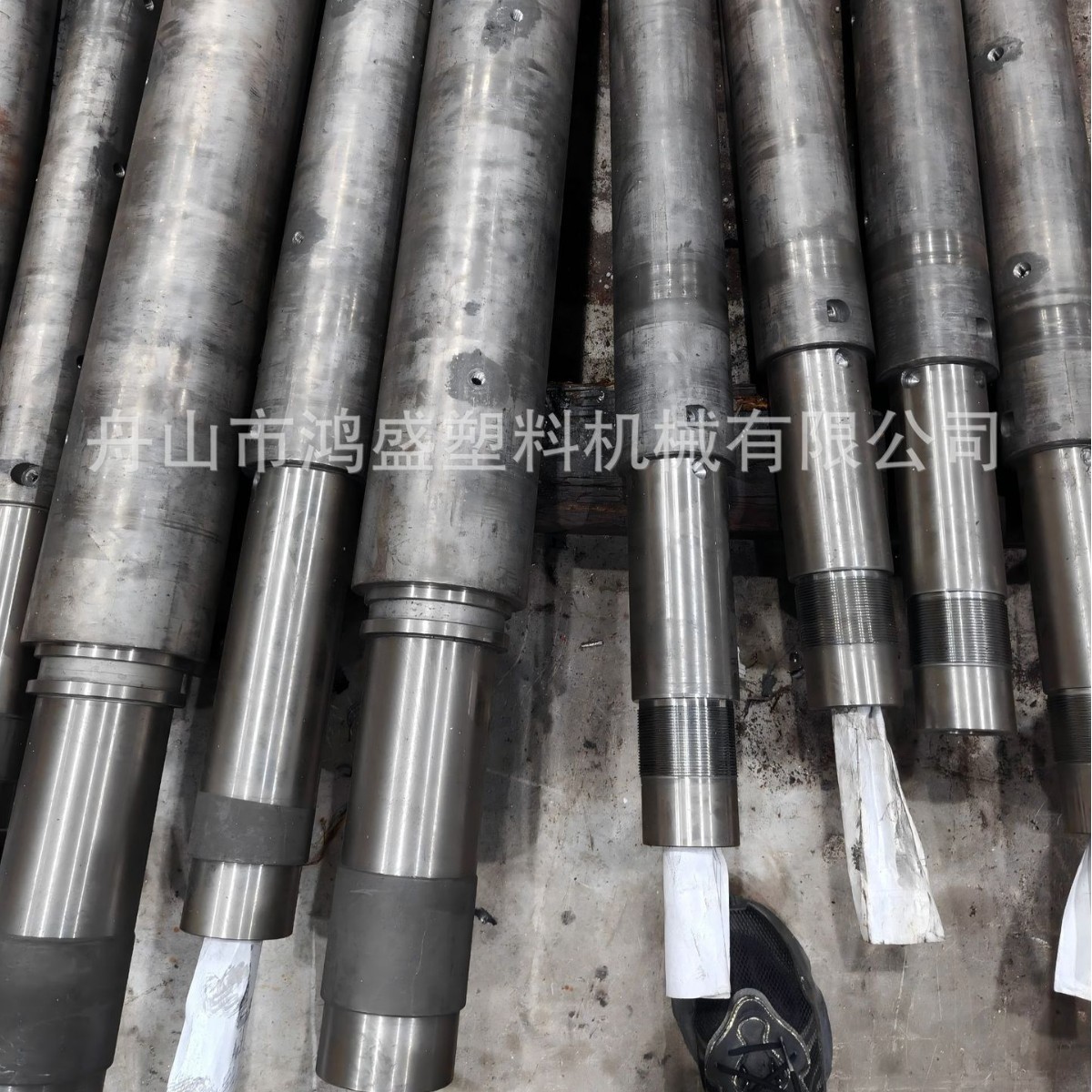 广东新协力注塑机螺杆机筒合金螺杆38铬钼铝机筒合金螺杆头