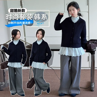 韩系学院风女童三件套秋冬针织开衫蕾丝高领打底衫条纹裤洋气套装