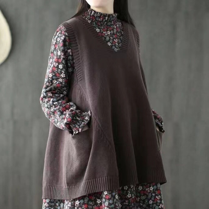 2024 New Loose Slim Large Size Sweater Vest Women's Knitted Vest Mid-Length Korean Style V Neck Waistcoat Vest Women 2024 New Loose Slim Large Size Sweater Vest Women's Knitted Vest Mid-Length Korean Style V Neck Waistcoat Vest Women