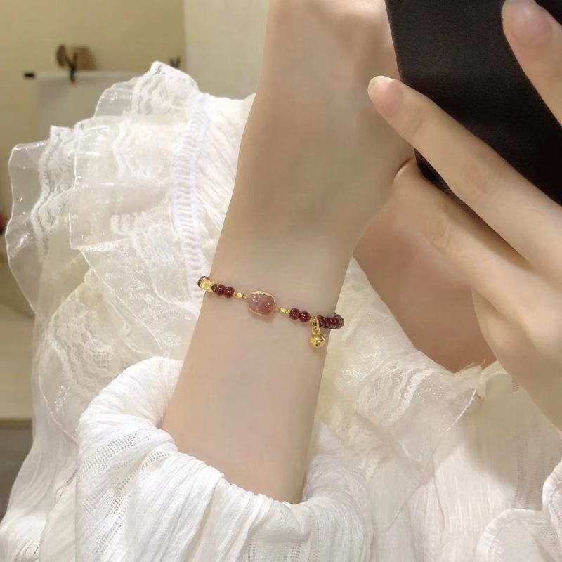 新中国式ピシュピストのブレスレットの女性は幸運にも財を集めて富を得ます。|undefined