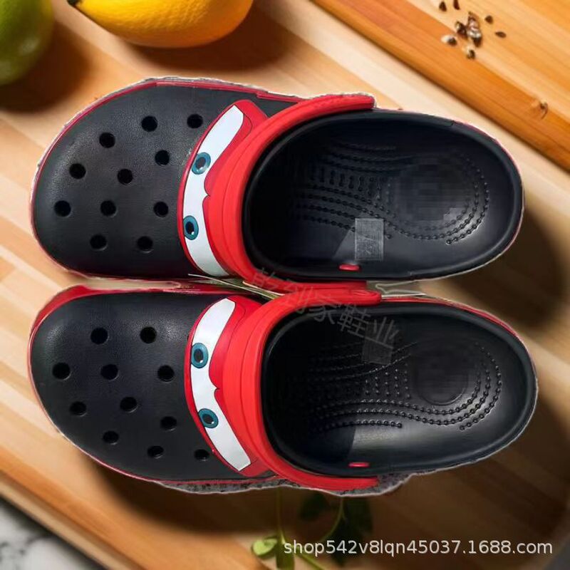2025 Mcqueen 95 Car-Themed Adult Luminous Comfortable Non-Slip Parent-Child Shoes Beach Shoes Casual Versatile Clogs