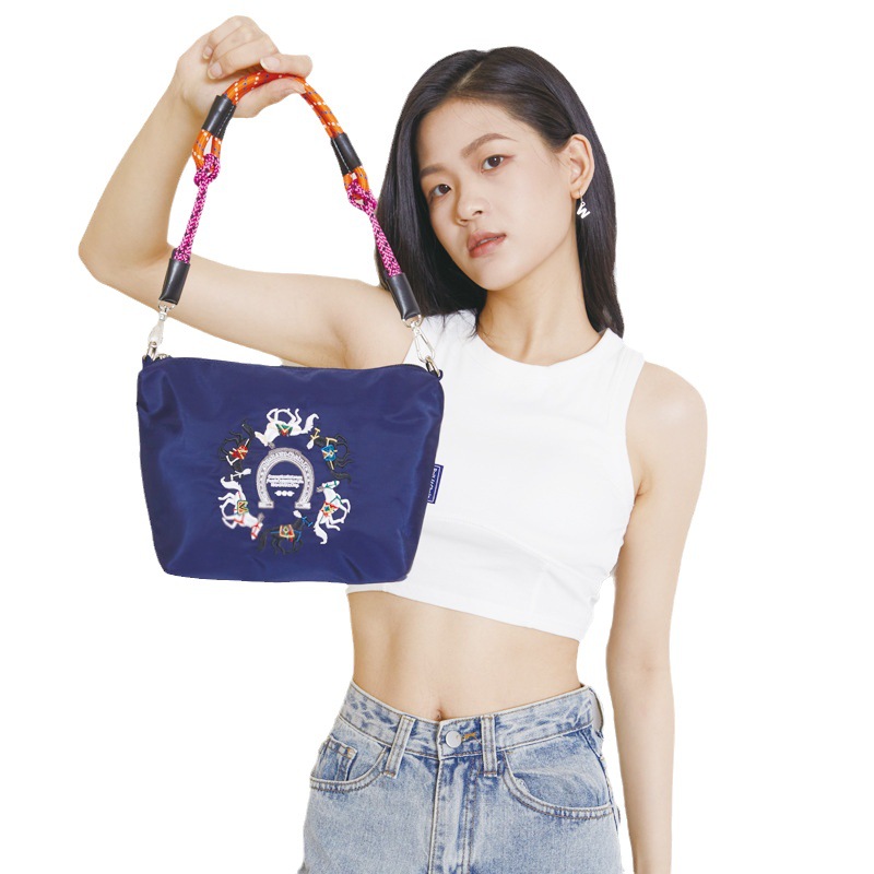 Gao Yuanyuan mismo estilo diez mil Agujas Bordado bolso bandolera bolsa de doble uso bolsa de la axila bolsa pequeña bolsa cuadrada bolsa casual bolsa diaria
