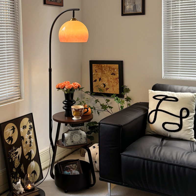 Mid-ancient style grapefruit floor lamp living room sofa side atmosphere tea table American retro bedroom bedside table integrated lamp