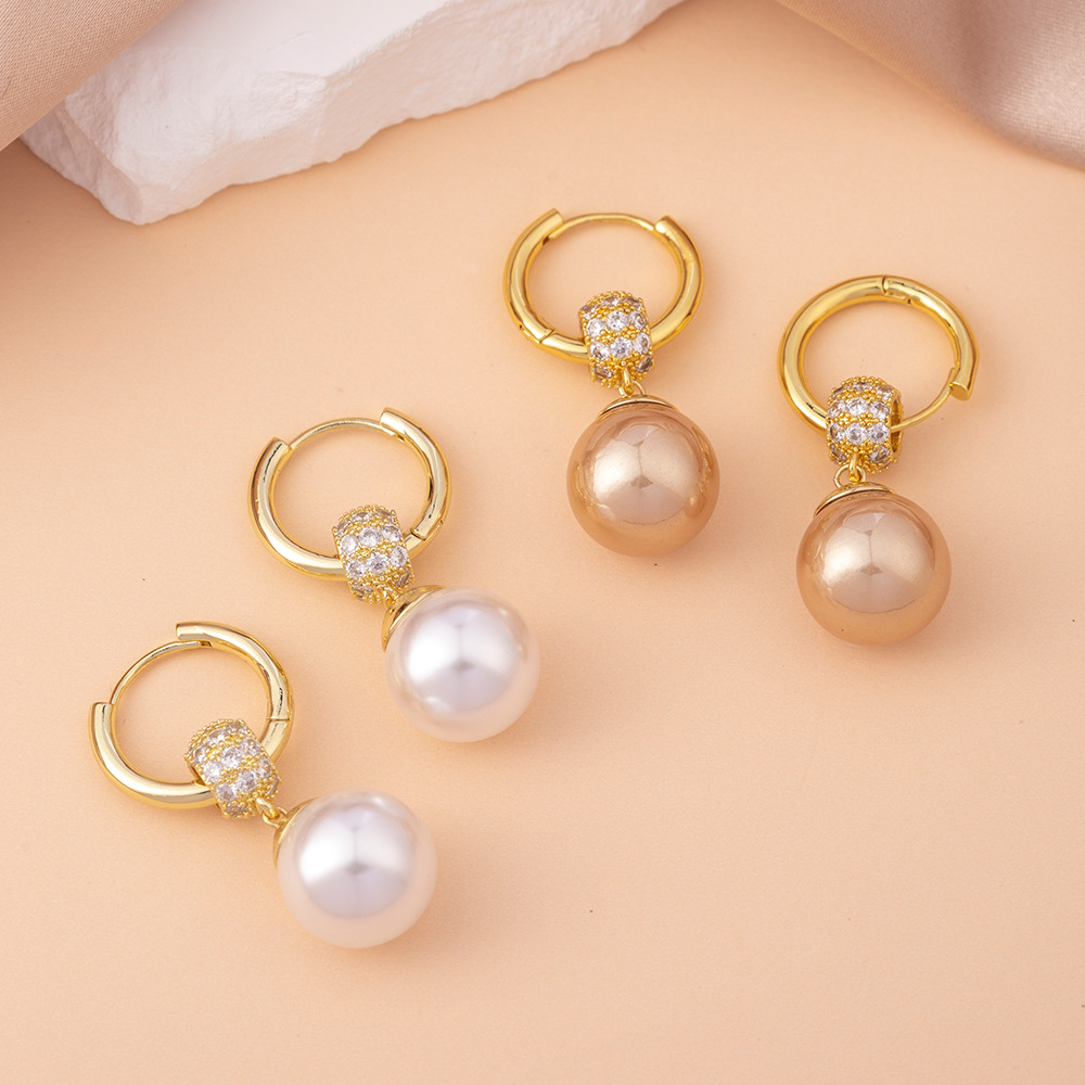 Brincos de pérola para mulheres, estilo francês, leves, luxuosos, com design sofisticado e elegante, com fecho de pressão e zircônias banhadas a ouro verdadeiro._voghion.com
