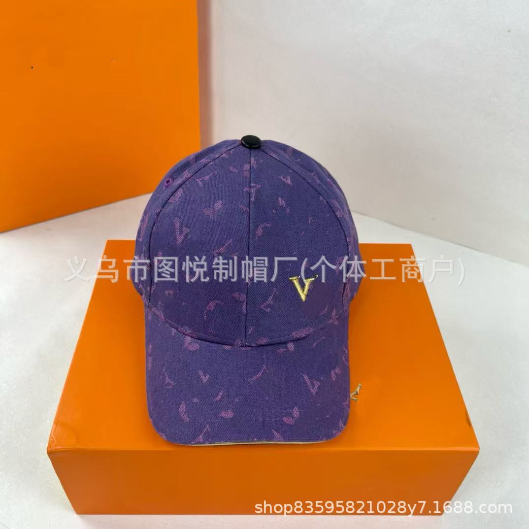 보라