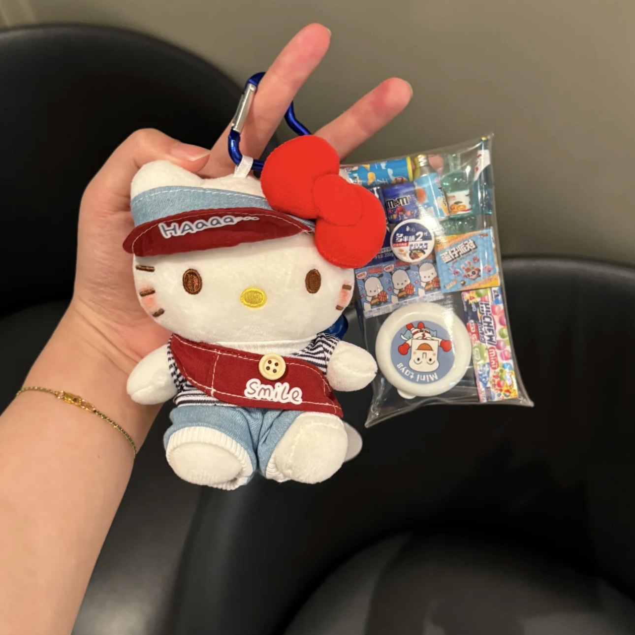 Genuino clásico KT Hello Kitty mochila bolso colgante dibujos animados lindo hellokitty llavero muñeca de felpa mujer